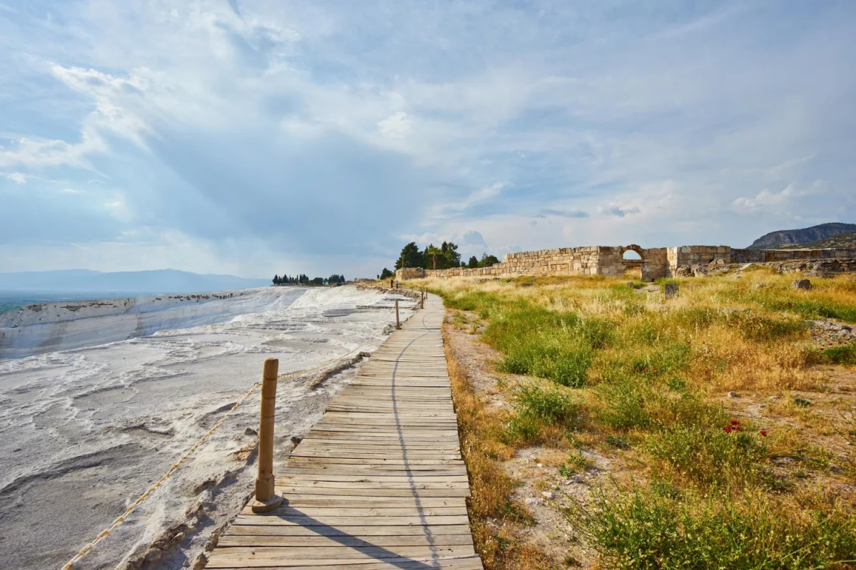 Restauracje z widokiem w Katowicach: jedzenie z panoramą miasta